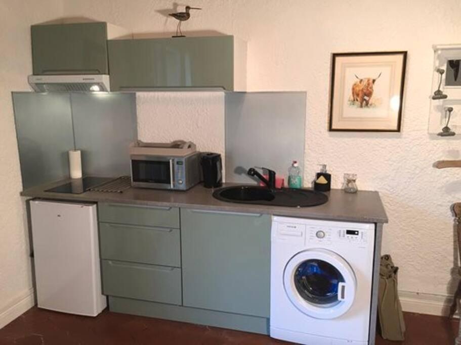 Saint-Vivien  Gite 2-4 Couchages Situe Dans Un Magnifique Jardin מראה חיצוני תמונה