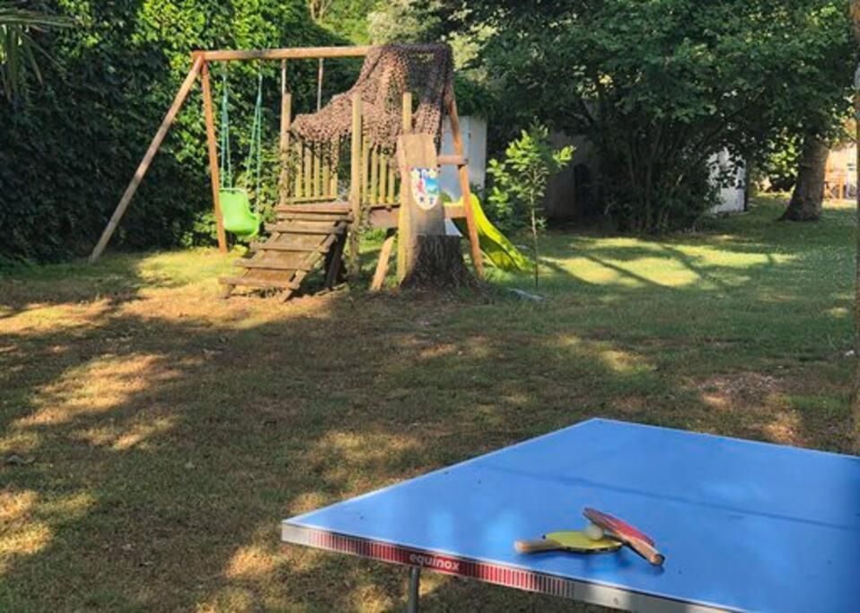 Saint-Vivien  Gite 2-4 Couchages Situe Dans Un Magnifique Jardin מראה חיצוני תמונה